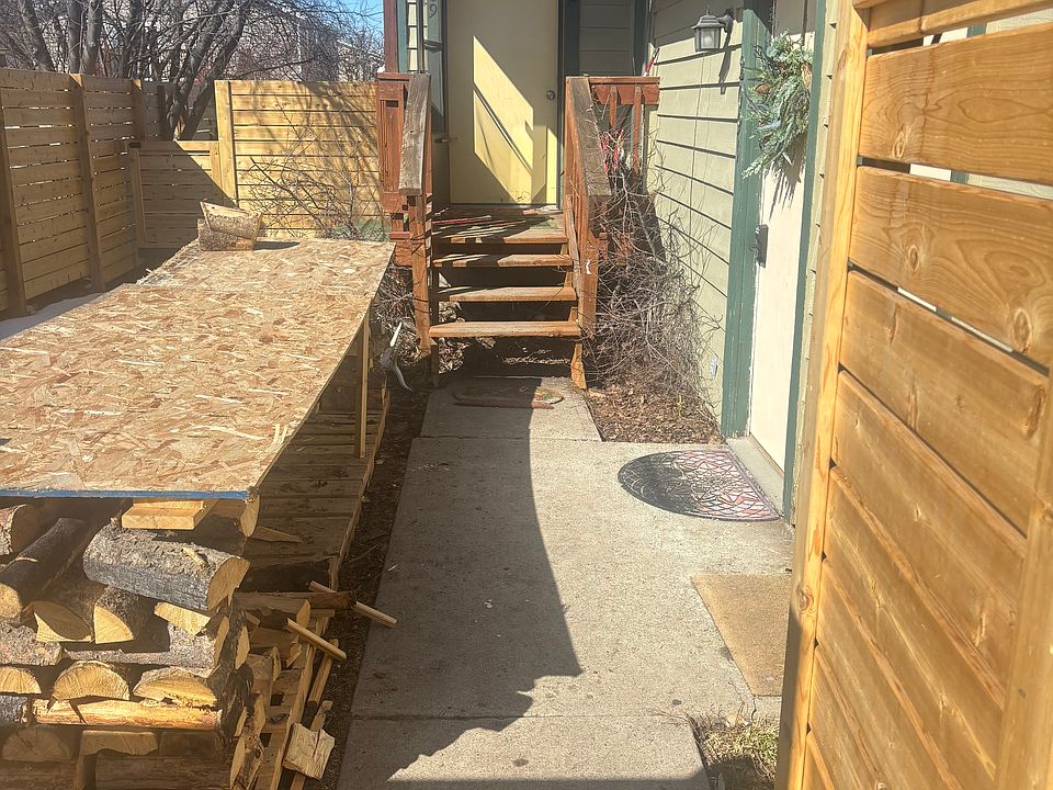 Entrance walkway