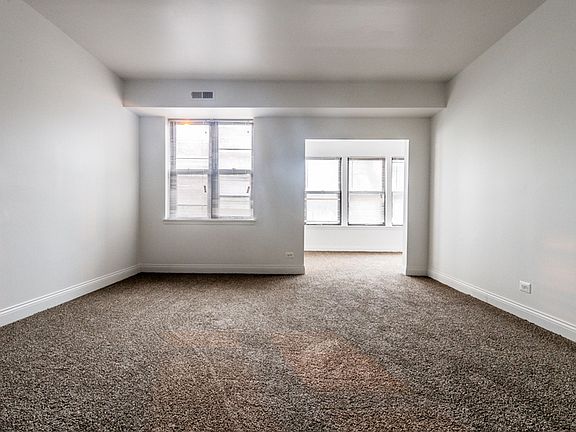 4th image of 5046 S Champlain Ave #618-2