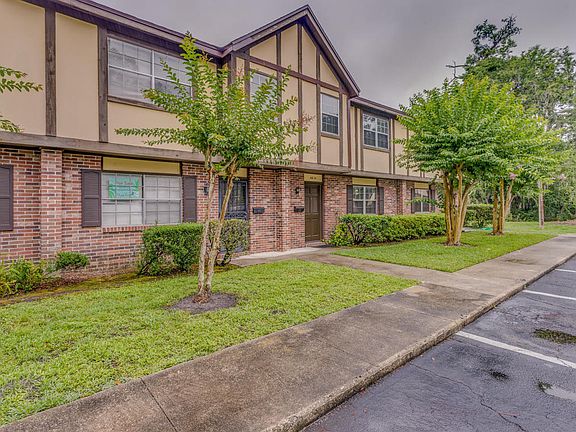 5th image of 4816 Windrush Ln #A-4-d