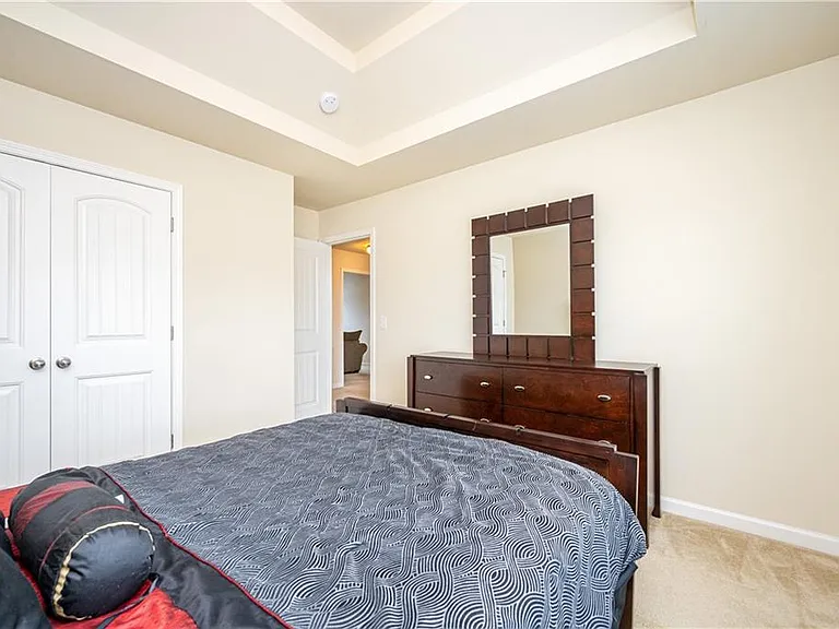 7761 Sylvaner Ln — Photo 43