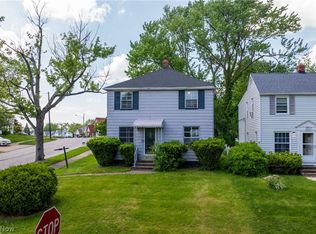 20901 Kenyon Dr, Maple Heights, OH 44137