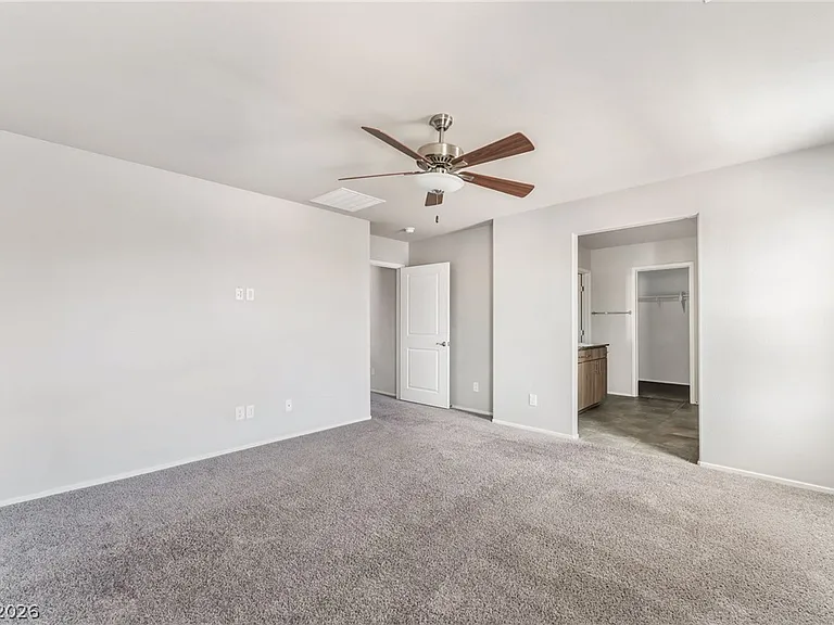 3803 Berenices Ave — Photo 12