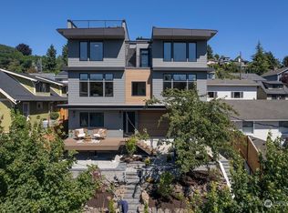 3240 32nd Ave W, Seattle, WA 98199