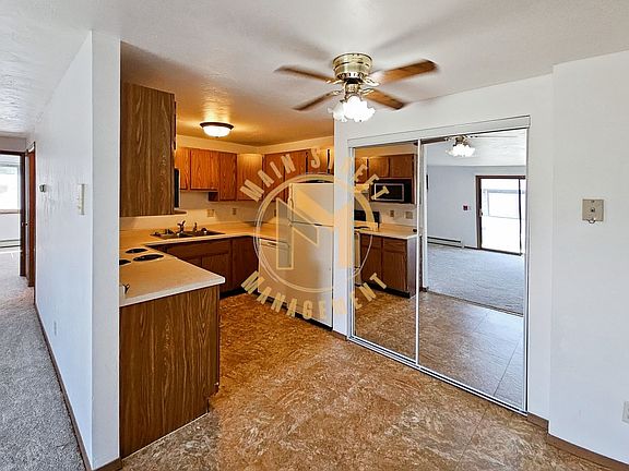 4th image of 1883 Verlin Rd #2