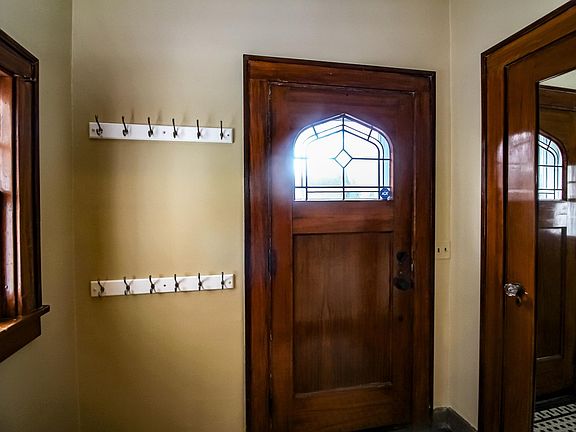 3rd image of 54 Seminole Way