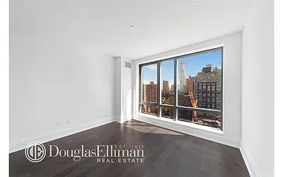 Rented by Isaacs Ganz Real Estate