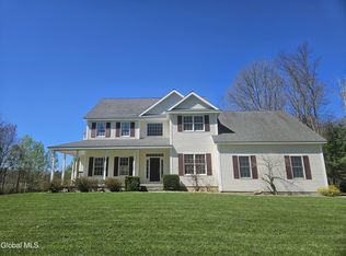 33 Fruitwood Dr, Burnt Hills, NY 12027