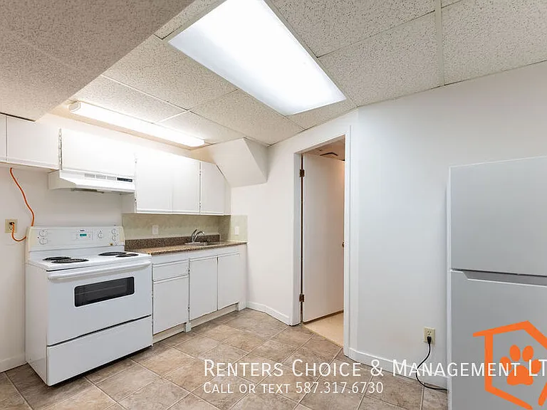 27B Laval Pl W — Photo 3