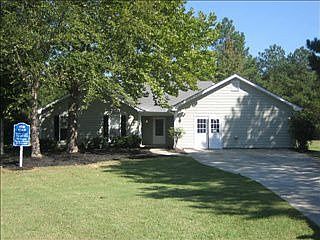 1st image of 3635 Irvin Dr