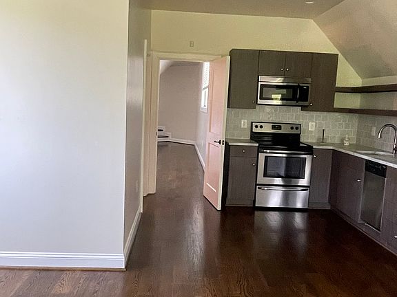 3rd image of 10601 Red Barn Ln #0