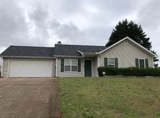 4686 Turning Leaf Dr, Gillsville, GA 30543
