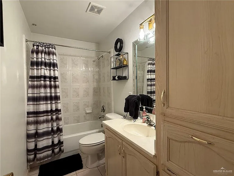 1328 Nora Dr — Photo 9