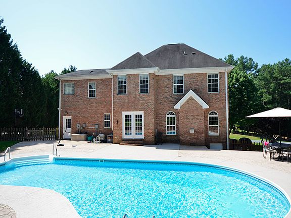 3rd image of 6917 Polo Farms Dr
