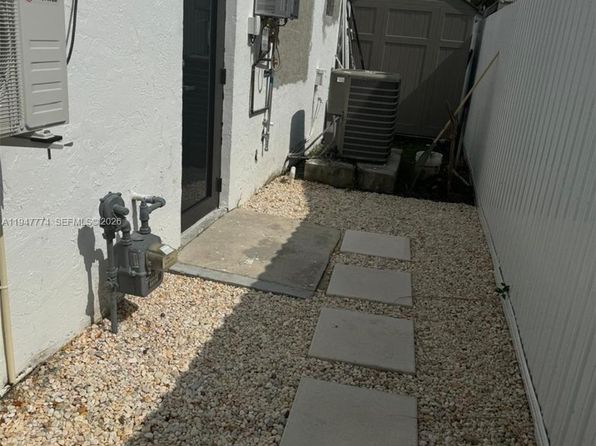 14941 SW 168th Ter #2