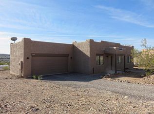 19415 E Wyatt Way, Black Canyon City, AZ 85324