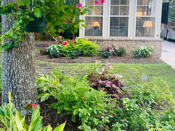 28888 Canal Rd #4, Orange Beach, AL 36561