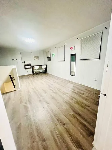 525 Harper Ave Photo 1