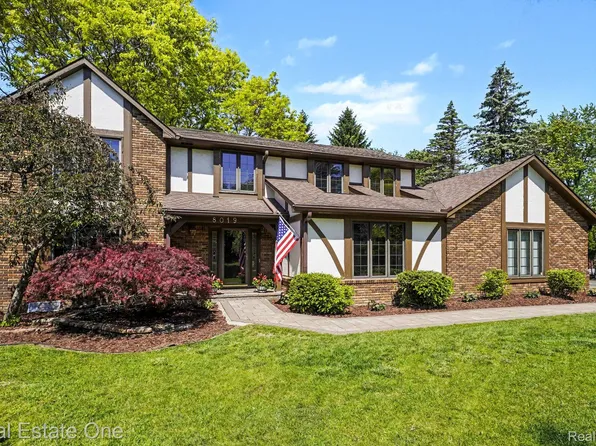 8019 Deerwood Rd, Clarkston, MI 48348