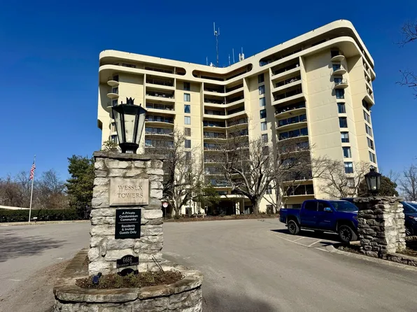 6666 Brookmont Ter APT 208, Nashville, TN 37205