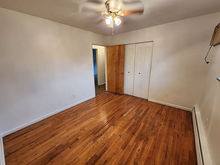 2528 Vera Ave #3 — Photo 17