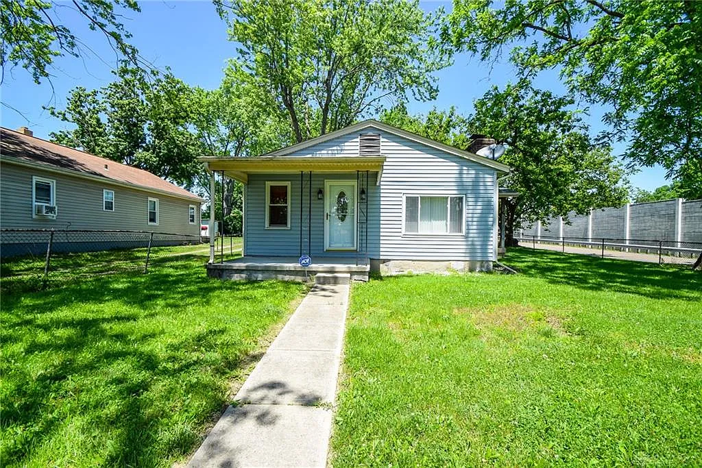 2329 Lodell Ave photo 1