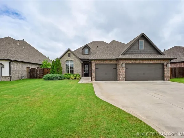 12545 S 73rd East Pl, Bixby, OK 74008