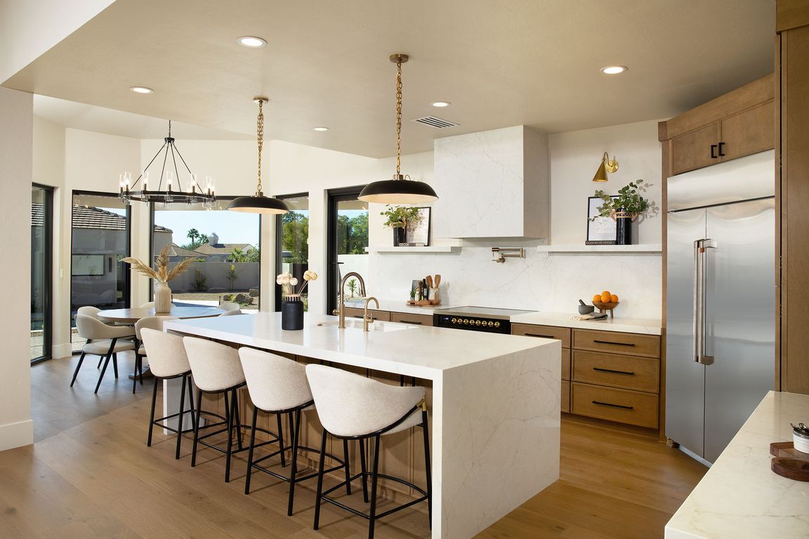 next background image