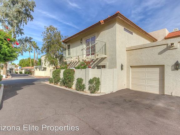 3rd image of 4931 E Hazel Dr Unit 1