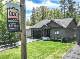 3324 Bramshott Ave, Severn, ON L3V 0V9