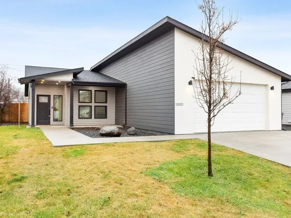 13521 W 12th Ave, Airway Heights, WA 99001