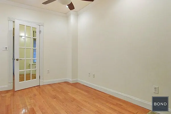 Rented by Bond New York | media 7