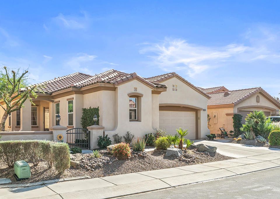 1st image of 80531 Hoylake Dr