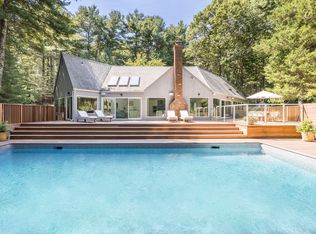 89 Bull Path, East Hampton, NY 11937