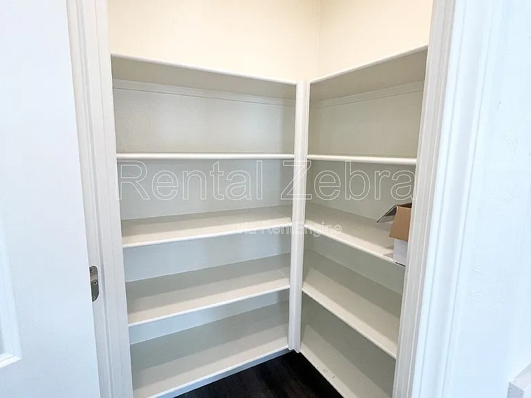 4064 Cinnabar Ct — Photo 21