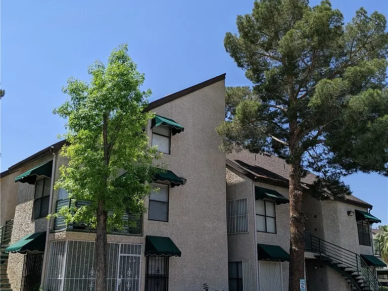 500 Elm Dr #104 — Photo 17