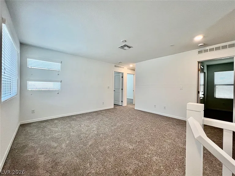 8003 Adelaide Hills St — Photo 5