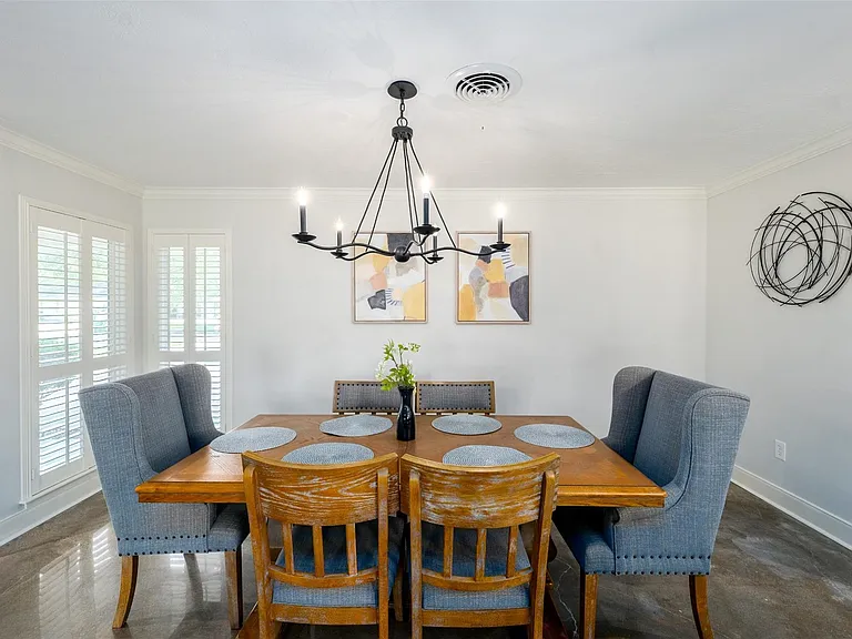 9330 Meadowbriar Ln — Photo 3