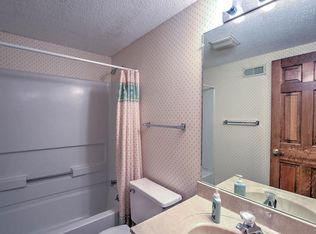 6 Allen Bend Point, Decatur, IL 62521