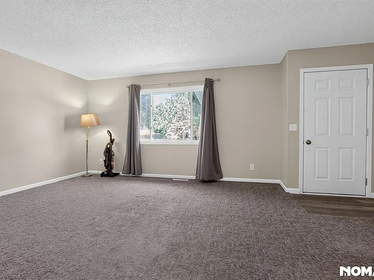 16112 Foliage Ave W — Photo 11