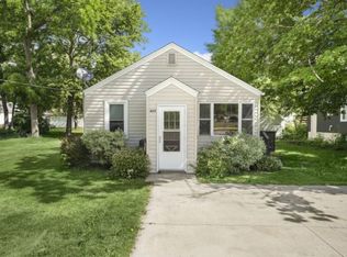 409 Paquin St E, Waterville, MN 56096