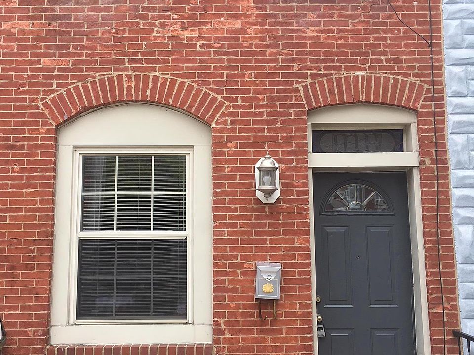 Front of 918 S. Conkling St.