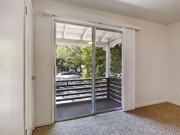 4th image of 1748 Neal Dow Ave APT 9
