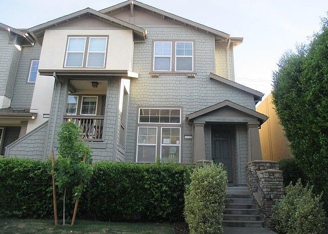 2nd image of 1628 D St