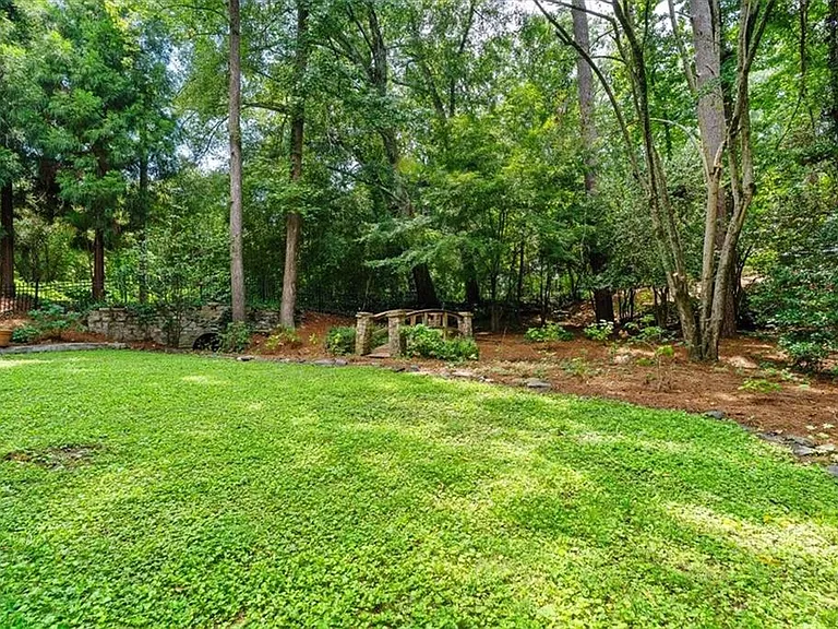 2190 Stephen Long Dr NE — Photo 48