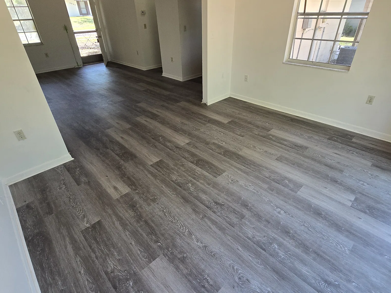 2259 W. Menores Dr - 1 — Photo 2