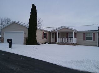 5254 Autumn Hill Dr, Kalamazoo, MI 49004