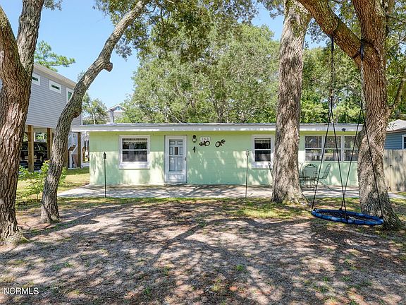 2nd image of 163 NE 33rd Street