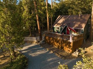 43207 W Sugar Pine Dr, Oakhurst, CA