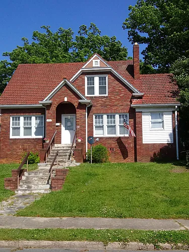290 4th St #A Photo 1 290 4th St #A Photo 1