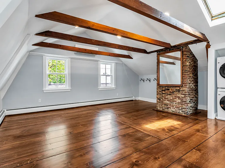 20 Pickman St #2 — Photo 31